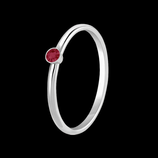 Birthstone ring sterling silver star sign – close up | LoveYours Collection