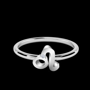 Star sign ring sterling silver zodiac – flatlay | LoveYours Collection