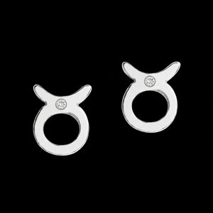Taurus jewellery gift box set sterling silver 925 necklace and earrings – close up | LoveYours Collection