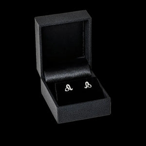 Leo zodiac earrings sterling silver 925 Swarovski crystals – detail view | LoveYours Collection