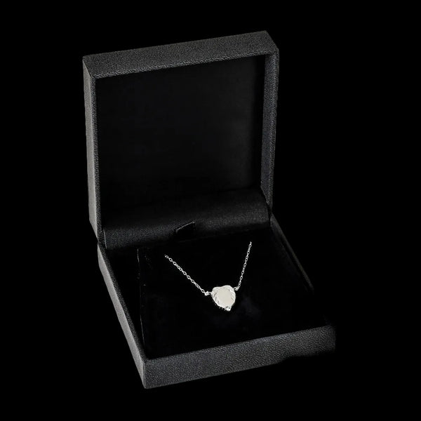 Leo constellation necklace sterling silver 925 Swarovski crystals – detail view | LoveYours Collection