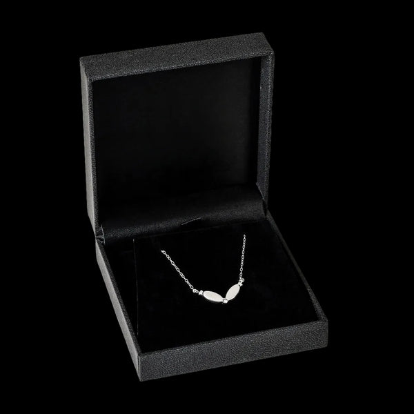 Pisces constellation necklace sterling silver 925 Swarovski crystals – gift box presentation | LoveYours Collection